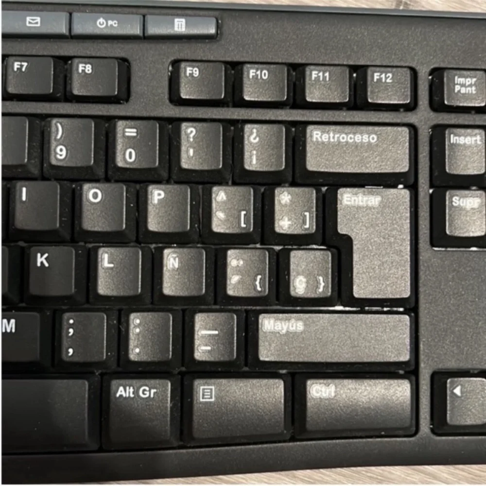🌓Firm Price🌗Logitech K270 Wireless Keyboard + mouse